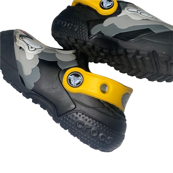 KIDS crocs mickey mouse black clogs children size 8 toddler - Picture 5 of 5